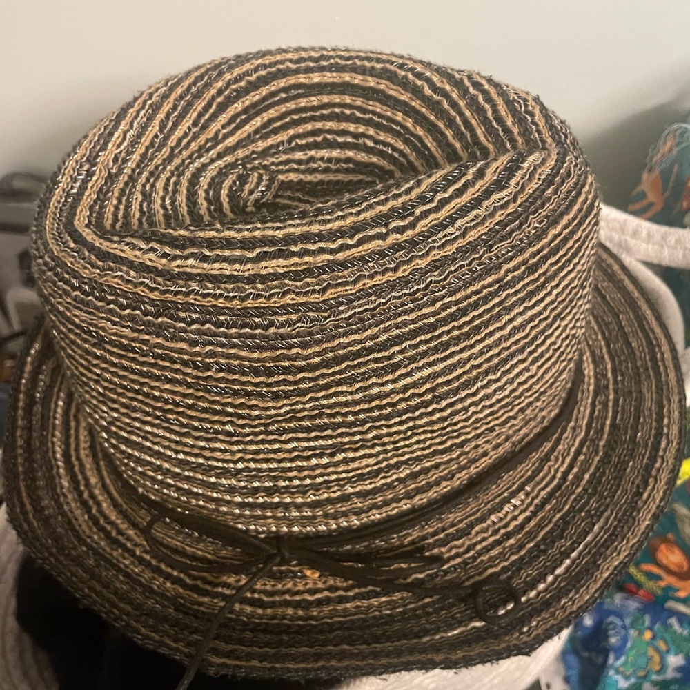 H&M Black and Tan Striped Women's Hat